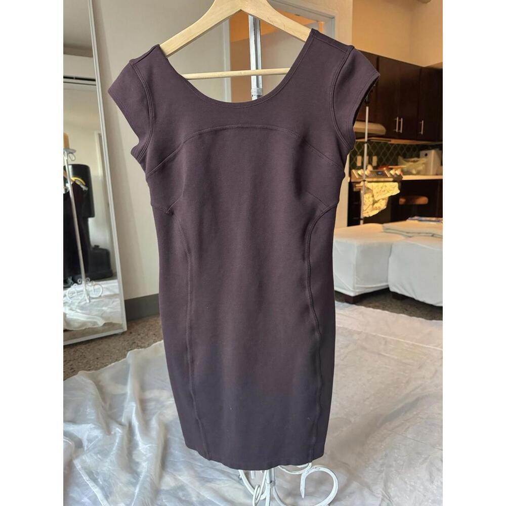 Athleta Illusion Dress Burgundy Purple Womens Size S Soft Ponte Stretch Fitted